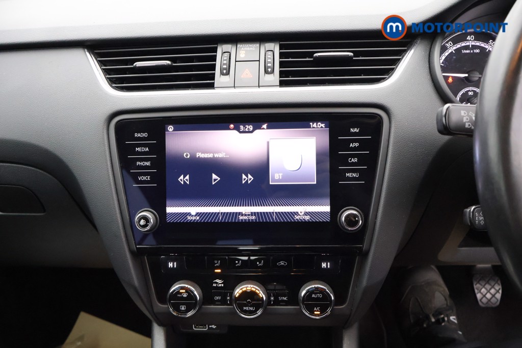 Skoda Octavia Se Technology Manual Petrol Hatchback - Stock Number (1619933) - 8th supplementary image