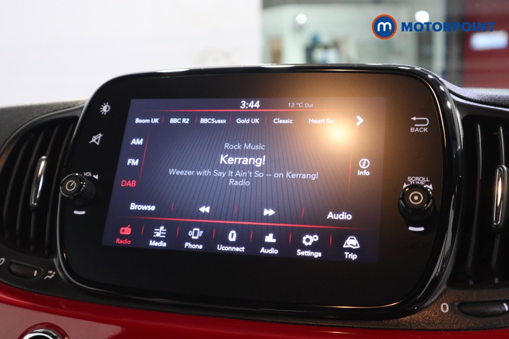 Fiat 500 Dolcevita Manual Petrol Hatchback - Stock Number (1620753) - 2nd supplementary image