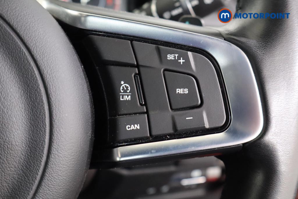 Jaguar E-Pace Chequered Flag Edition Automatic Diesel SUV - Stock Number (1620784) - 8th supplementary image