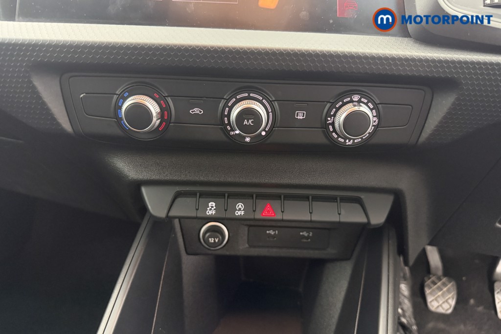 Audi A1 Technik Manual Petrol Hatchback - Stock Number (1620865) - 11th supplementary image