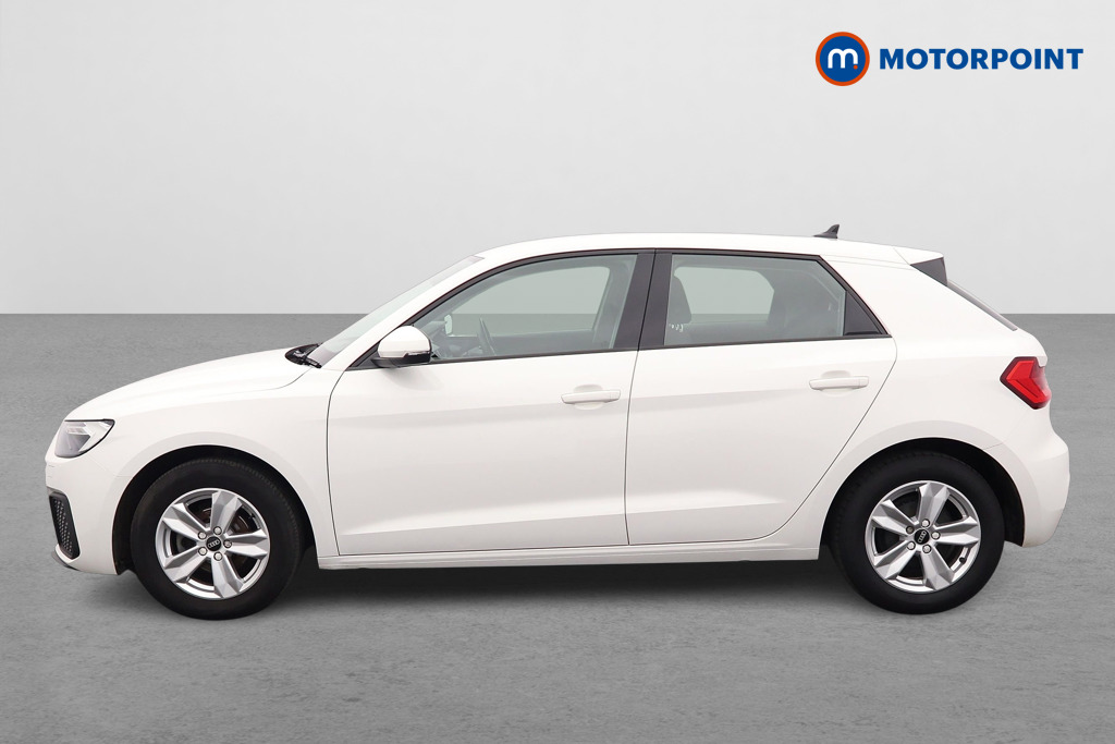 Audi A1 Technik Manual Petrol Hatchback - Stock Number (1620865) - Passenger side