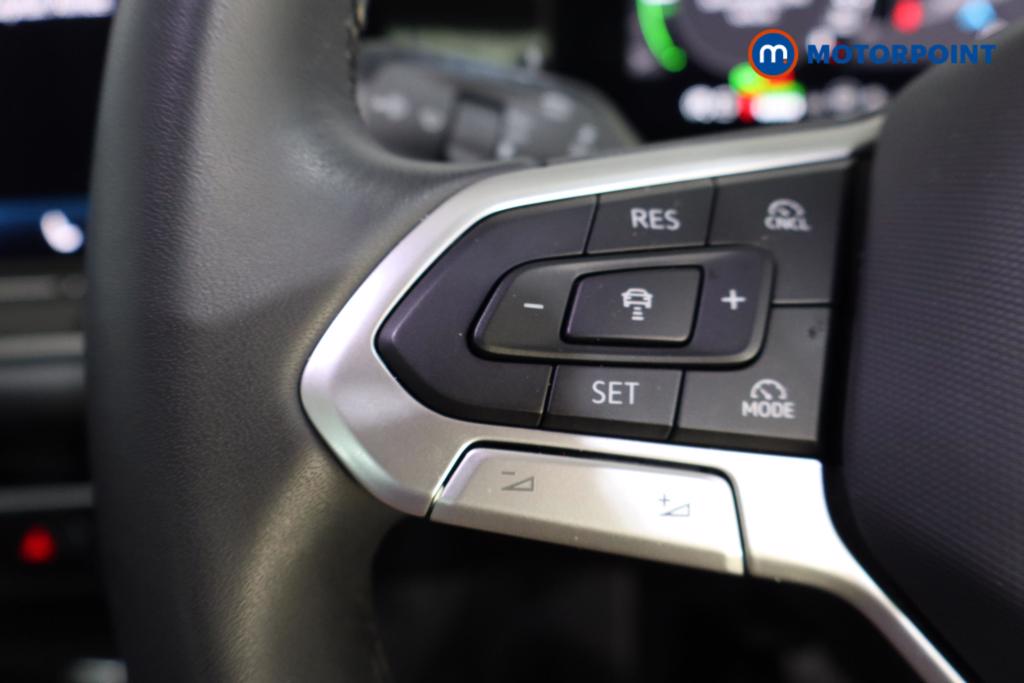 Volkswagen Passat Life Automatic Petrol Plug-In Hybrid Estate - Stock Number (1620880) - 6th supplementary image