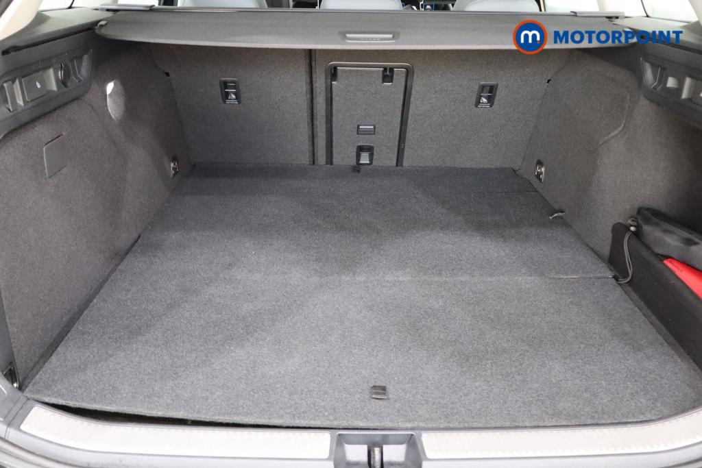 Volkswagen Passat Life Automatic Petrol Plug-In Hybrid Estate - Stock Number (1620880) - 18th supplementary image