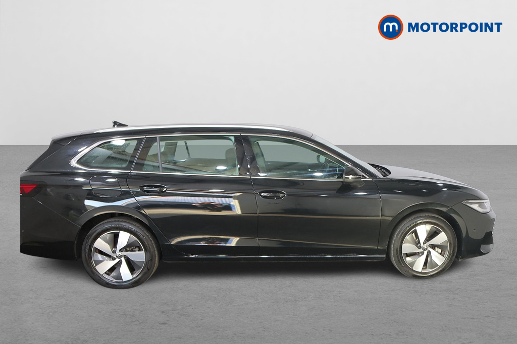 Volkswagen Passat Life Automatic Petrol Plug-In Hybrid Estate - Stock Number (1620880) - Drivers side