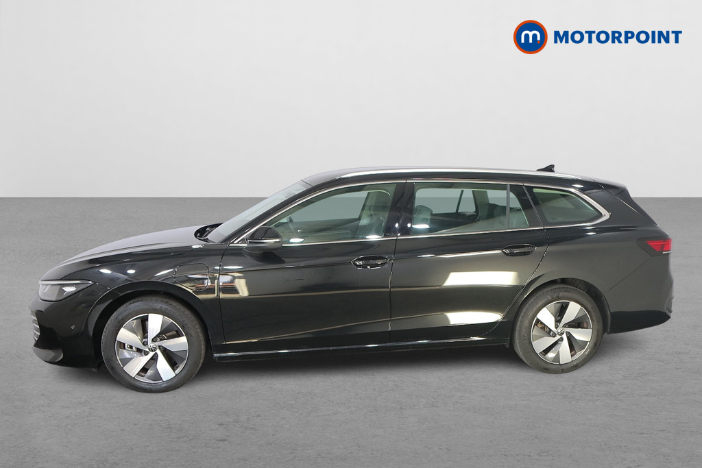 Volkswagen Passat Life Automatic Petrol Plug-In Hybrid Estate - Stock Number (1620880) - Passenger side