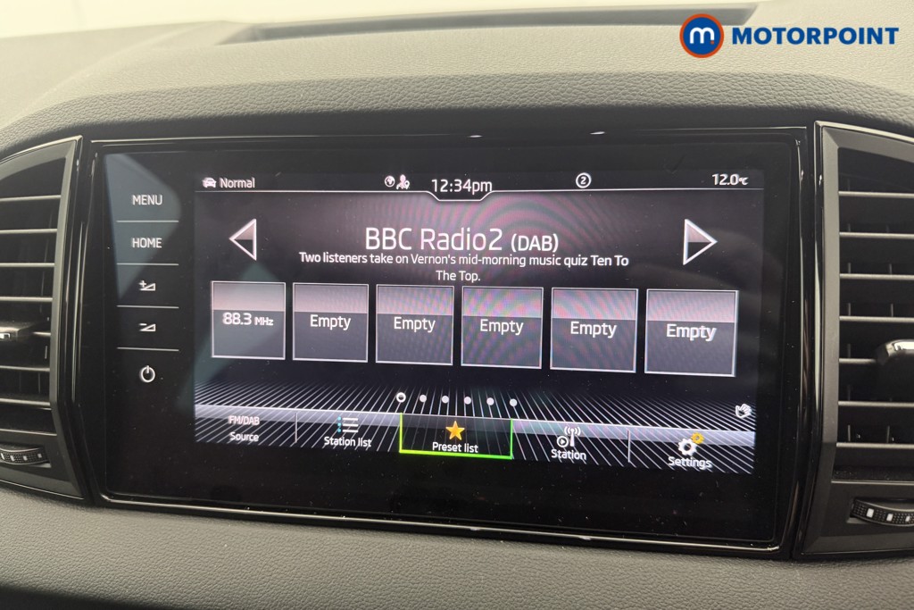 Skoda Karoq Sportline Edition Automatic Petrol SUV - Stock Number (1620991) - 5th supplementary image