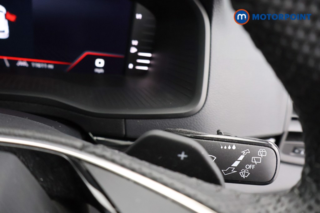 Skoda Karoq Sportline Edition Automatic Petrol SUV - Stock Number (1620995) - 6th supplementary image