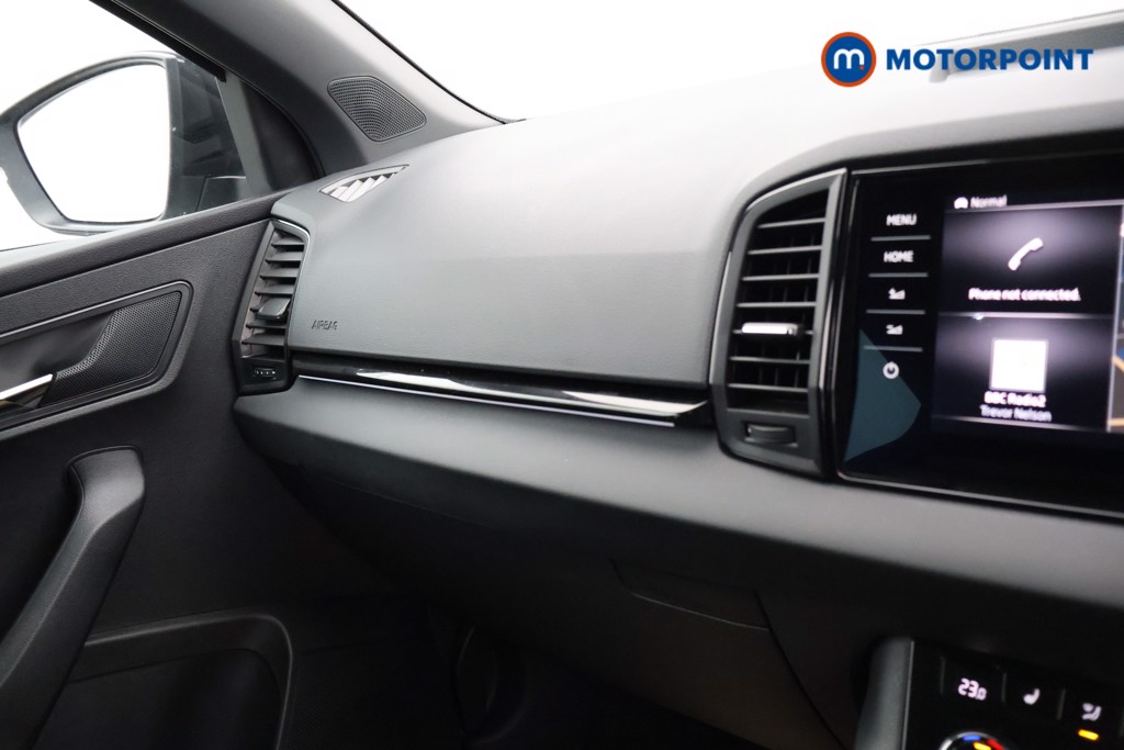 Skoda Karoq Sportline Edition Automatic Petrol SUV - Stock Number (1620995) - 9th supplementary image