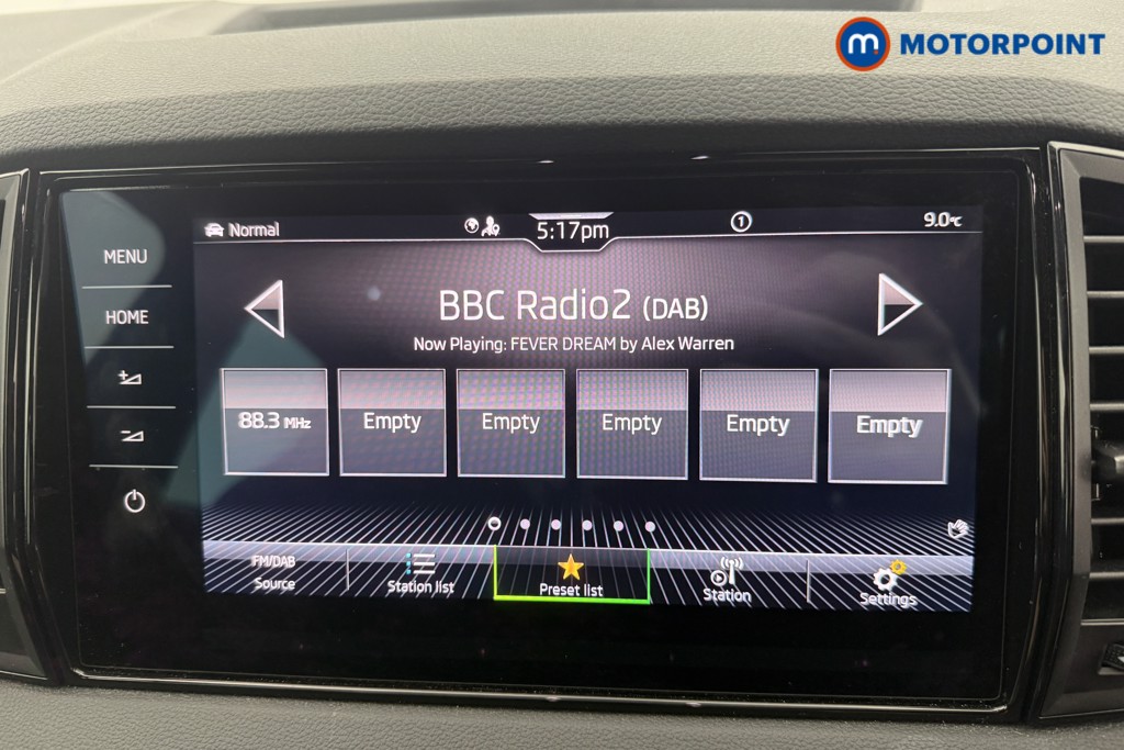 Skoda Karoq Sportline Edition Automatic Petrol SUV - Stock Number (1621012) - 5th supplementary image