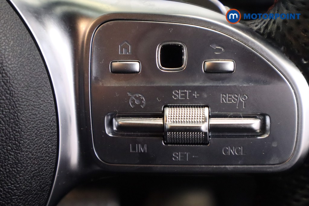 Mercedes-Benz A Class Amg Line Automatic Petrol Hatchback - Stock Number (1621121) - 17th supplementary image