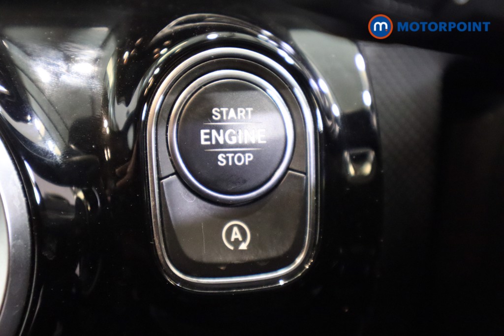 Mercedes-Benz A Class Amg Line Automatic Petrol Hatchback - Stock Number (1621121) - 19th supplementary image