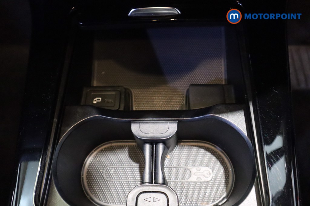 Mercedes-Benz A Class Amg Line Automatic Petrol Hatchback - Stock Number (1621121) - 22nd supplementary image