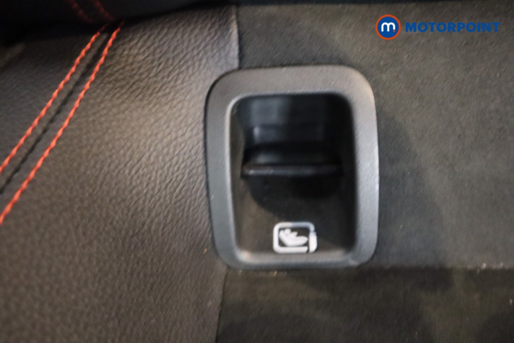 Mercedes-Benz A Class Amg Line Automatic Petrol Hatchback - Stock Number (1621121) - 26th supplementary image