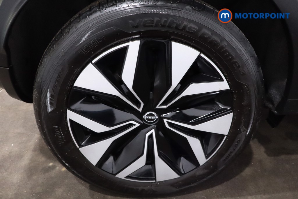 Nissan Juke Acenta Premium Manual Petrol SUV - Stock Number (1621194) - 9th supplementary image