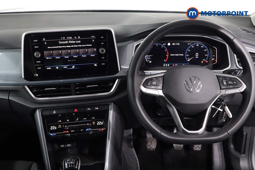 Volkswagen T-Roc Style Manual Petrol SUV - Stock Number (1621269) - 3rd supplementary image