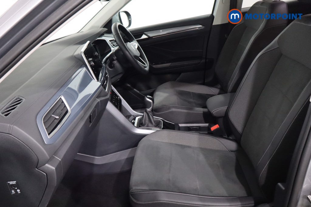Volkswagen T-Roc Style Manual Petrol SUV - Stock Number (1621269) - 4th supplementary image