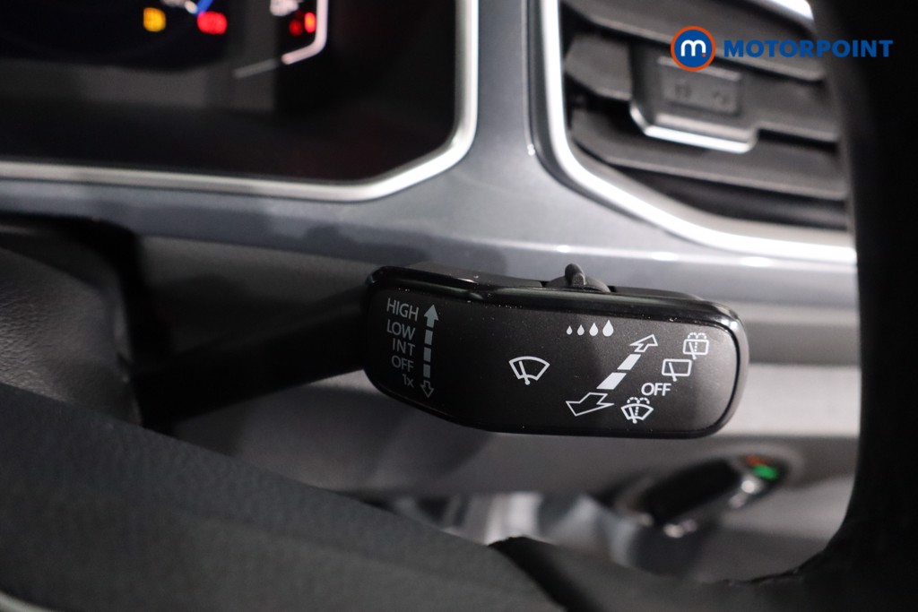 Volkswagen T-Roc Style Manual Petrol SUV - Stock Number (1621269) - 16th supplementary image