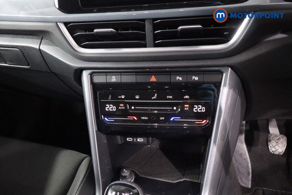 Volkswagen T-Roc Style Manual Petrol SUV - Stock Number (1621269) - 20th supplementary image