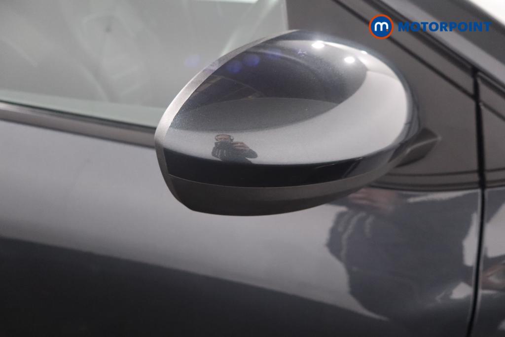 Dacia Sandero Comfort Manual Petrol Hatchback - Stock Number (1621401) - 16th supplementary image