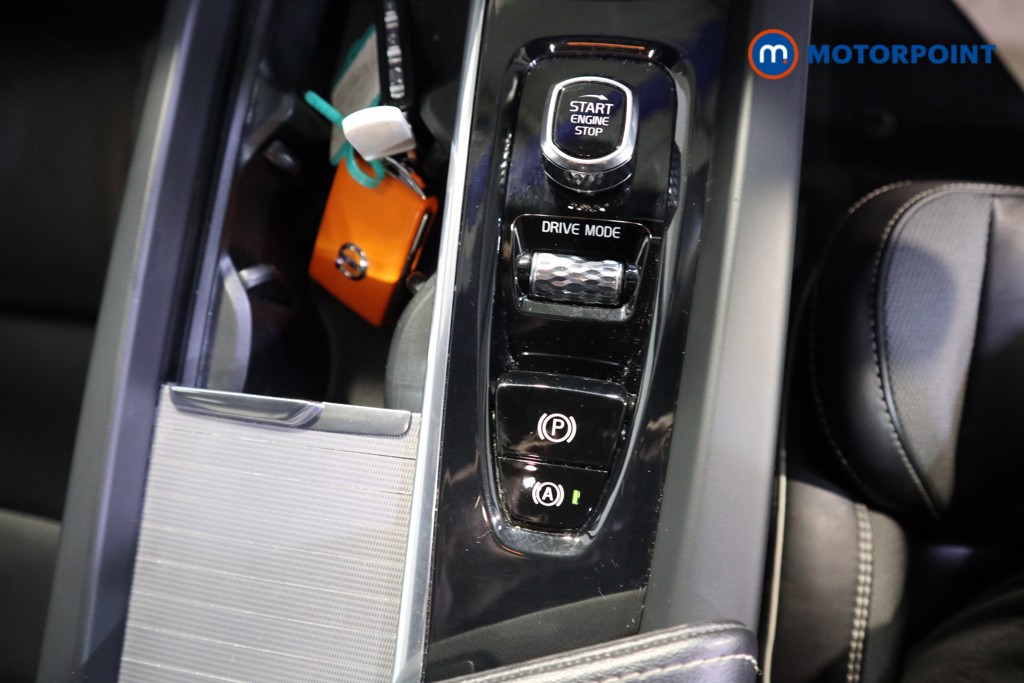 Volvo Xc60 R Design Automatic Diesel SUV - Stock Number (1621461) - 9th supplementary image