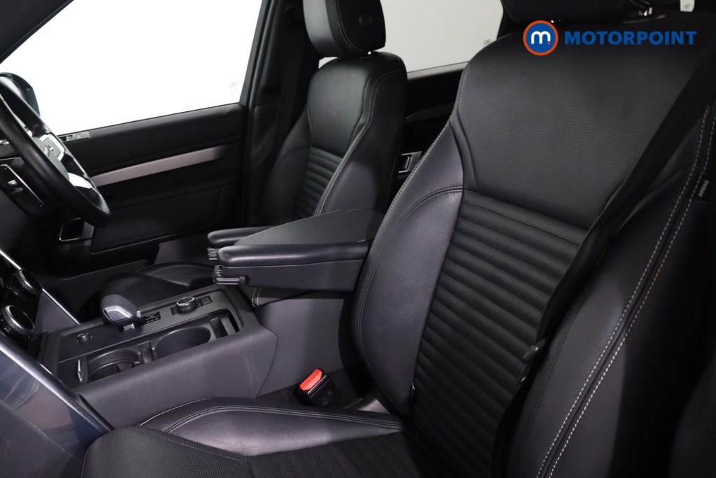 Land Rover Discovery R-Dynamic S Automatic Diesel SUV - Stock Number (1621496) - 4th supplementary image