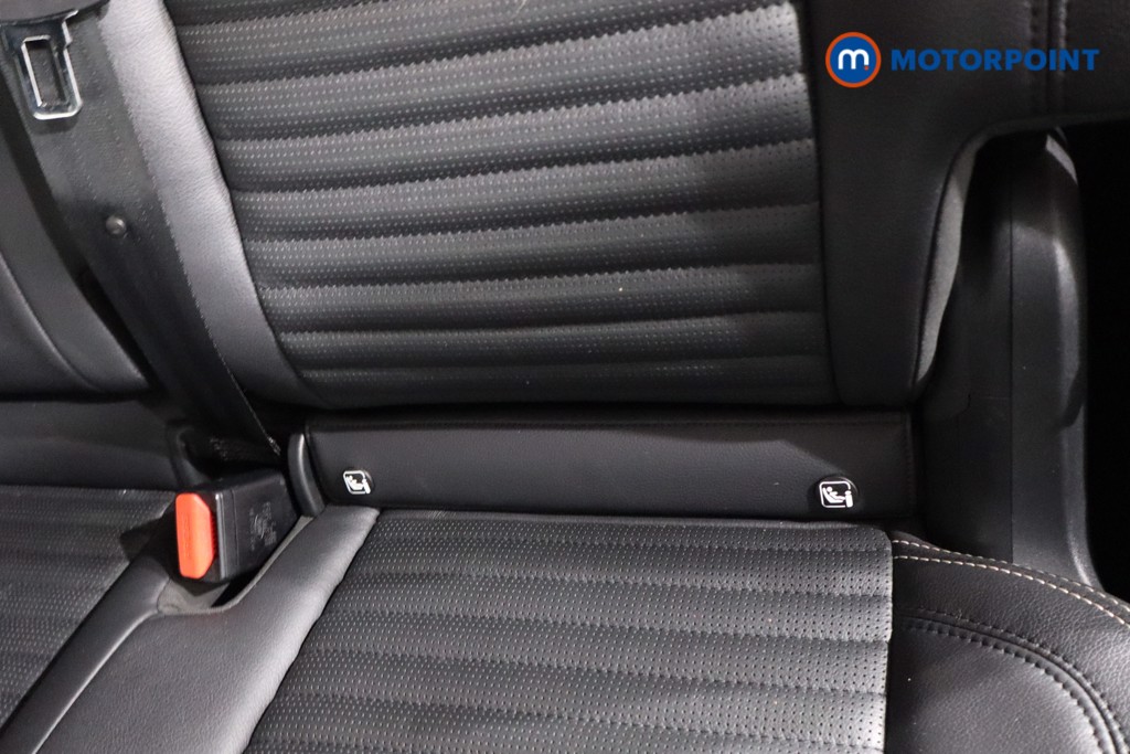 Land Rover Discovery R-Dynamic S Automatic Diesel SUV - Stock Number (1621496) - 29th supplementary image