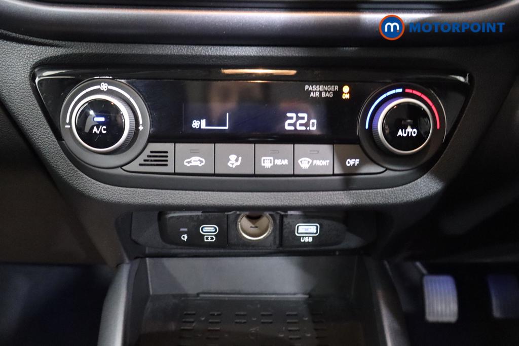 Hyundai I10 Premium Manual Petrol Hatchback - Stock Number (1621971) - 3rd supplementary image