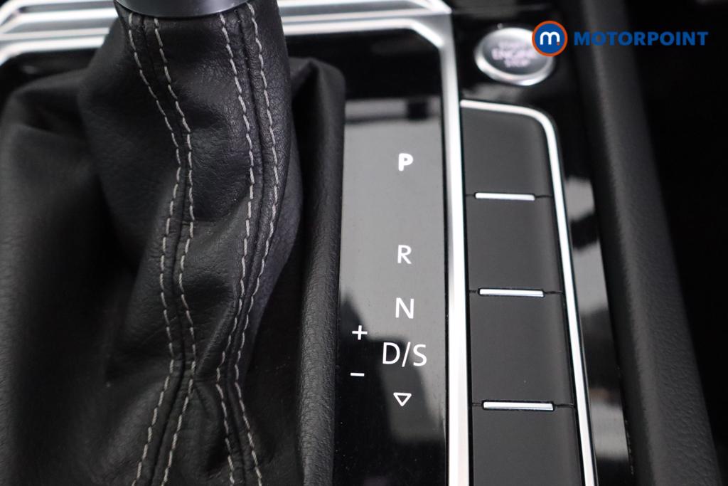 Volkswagen Arteon R-Line Automatic Petrol Hatchback - Stock Number (1622343) - 4th supplementary image