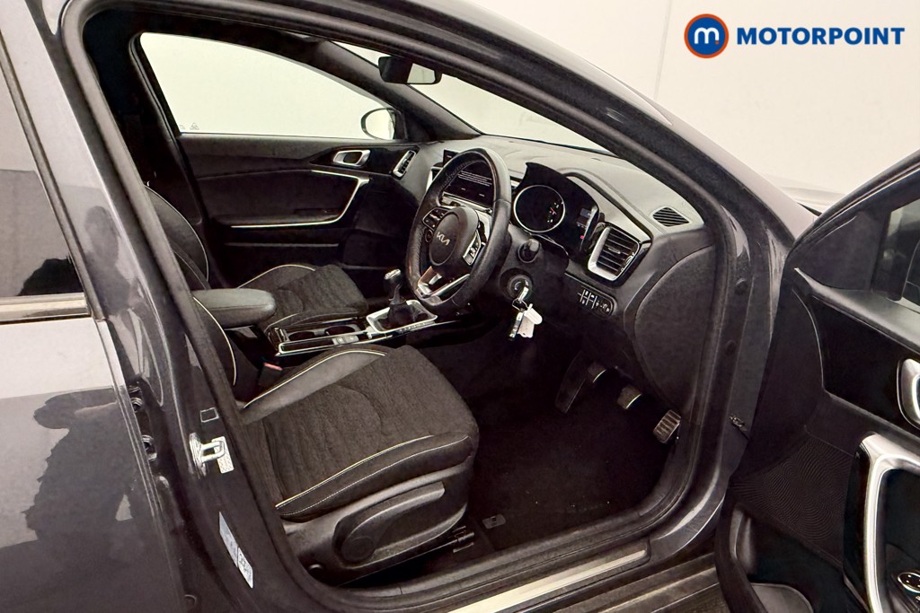 KIA Xceed Gt-Line Manual Petrol Hatchback - Stock Number (1622387) - 1st supplementary image