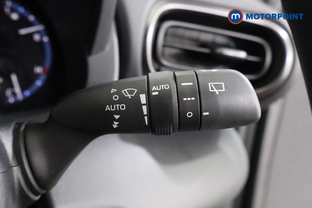 Toyota Yaris Cross Gr Sport Automatic Petrol-Electric Hybrid Estate - Stock Number (1622586) - 12th supplementary image