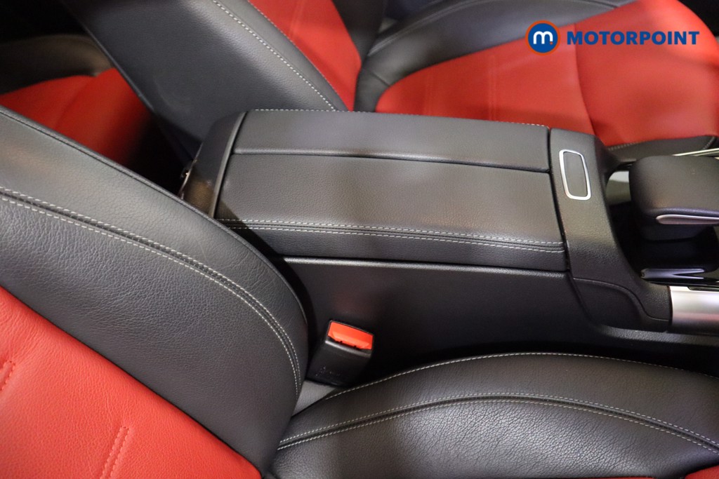 Mercedes-Benz GLA Exclusive Edition Automatic Petrol Plug-In Hybrid SUV - Stock Number (1585646) - 27th supplementary image