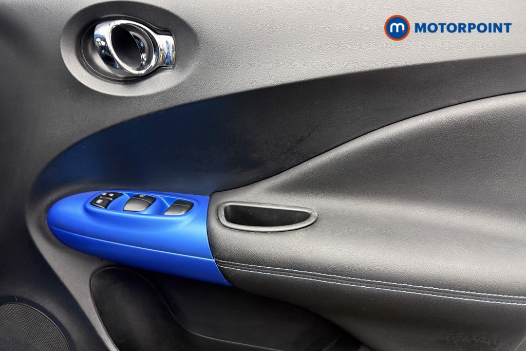 Nissan Juke Tekna Automatic Petrol SUV - Stock Number (1599795) - 18th supplementary image