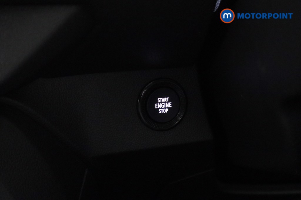 Dacia Sandero Expression Manual Petrol Hatchback - Stock Number (1608375) - 9th supplementary image