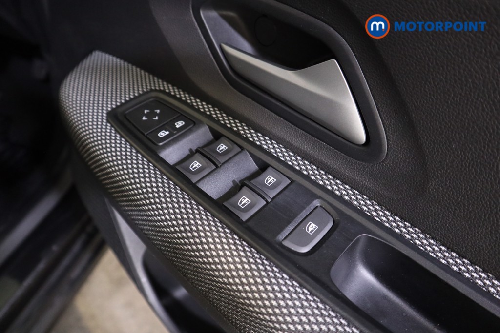 Dacia Sandero Expression Manual Petrol Hatchback - Stock Number (1608375) - 15th supplementary image