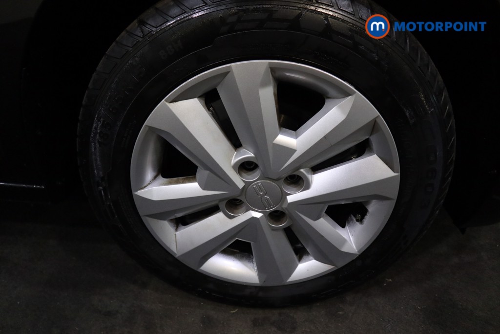 Dacia Sandero Expression Manual Petrol Hatchback - Stock Number (1608375) - 22nd supplementary image