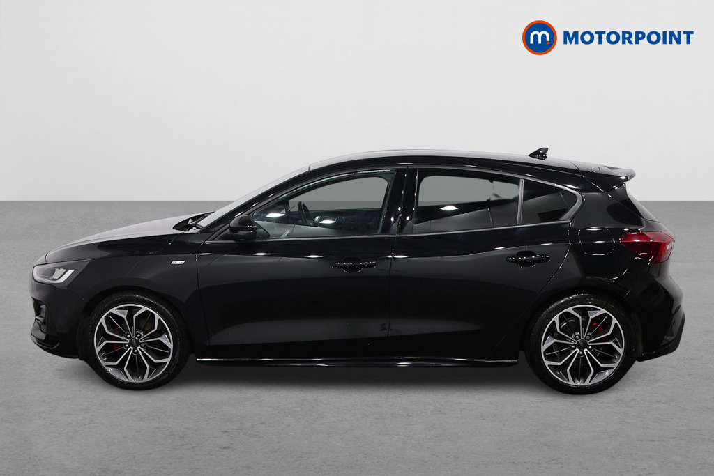 Ford Focus St-Line X Automatic Petrol Hatchback - Stock Number (1609007) - Passenger side
