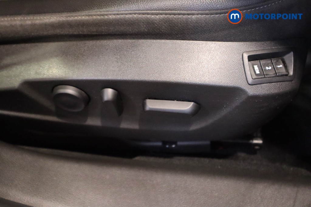 Vauxhall Insignia Elite Nav Manual Diesel Hatchback - Stock Number (1609212) - 16th supplementary image