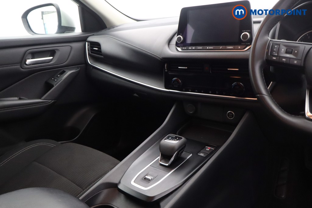 Nissan Qashqai Acenta Premium Automatic Petrol SUV - Stock Number (1610447) - 14th supplementary image