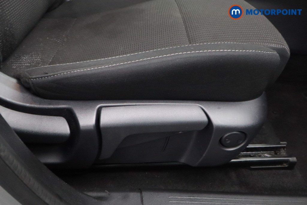 Nissan Qashqai Acenta Premium Automatic Petrol SUV - Stock Number (1610447) - 18th supplementary image