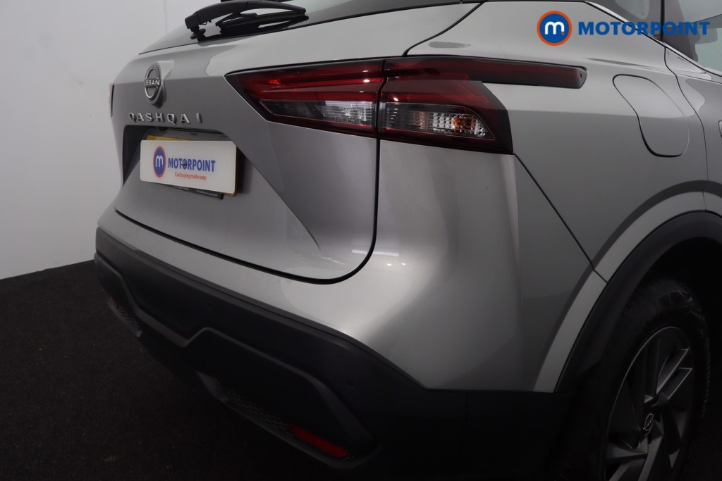 Nissan Qashqai Acenta Premium Automatic Petrol SUV - Stock Number (1610447) - 32nd supplementary image