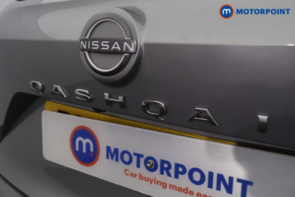 Nissan Qashqai Acenta Premium Automatic Petrol SUV - Stock Number (1610447) - 33rd supplementary image