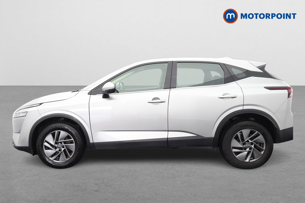 Nissan Qashqai Acenta Premium Automatic Petrol SUV - Stock Number (1610447) - Passenger side