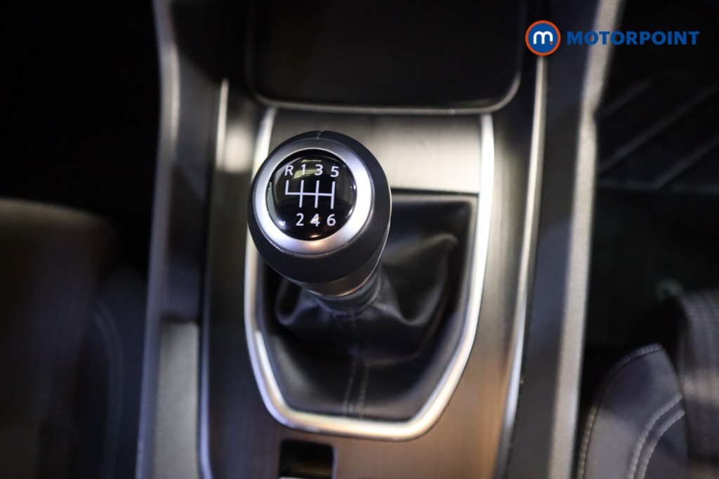 Nissan Qashqai Acenta Premium Manual Petrol SUV - Stock Number (1611122) - 5th supplementary image
