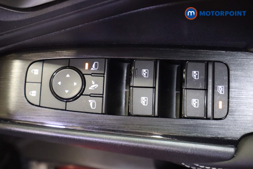 Nissan Qashqai Acenta Premium Manual Petrol SUV - Stock Number (1611122) - 15th supplementary image