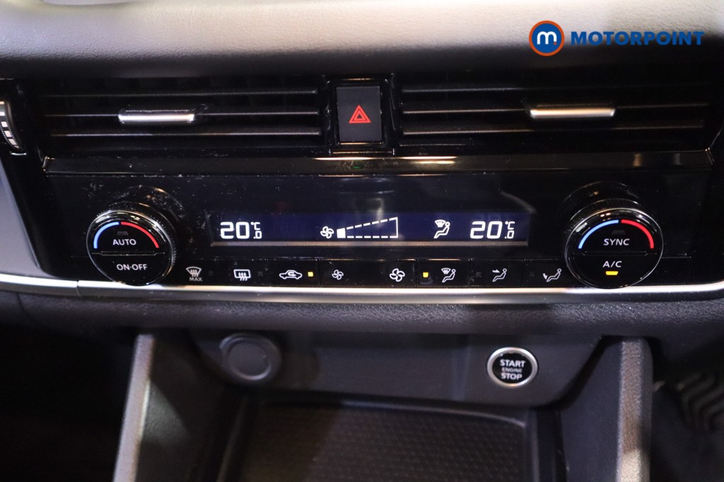 Nissan Qashqai Acenta Premium Manual Petrol SUV - Stock Number (1611122) - 20th supplementary image