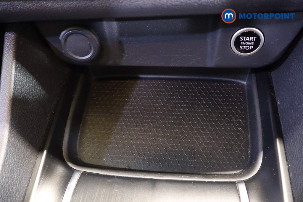 Nissan Qashqai Acenta Premium Manual Petrol SUV - Stock Number (1611122) - 21st supplementary image