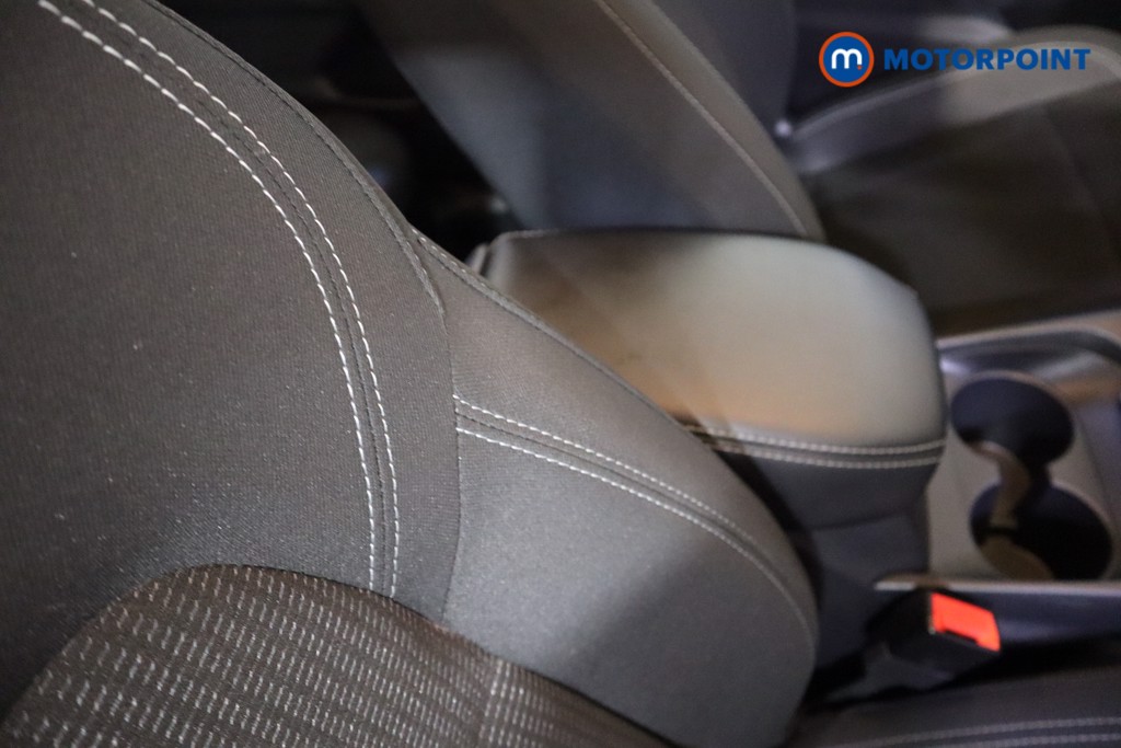 Nissan Qashqai Acenta Premium Manual Petrol SUV - Stock Number (1611122) - 25th supplementary image