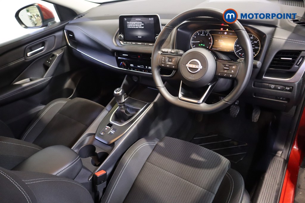 Nissan Qashqai Acenta Premium Manual Petrol SUV - Stock Number (1611122) - 1st supplementary image