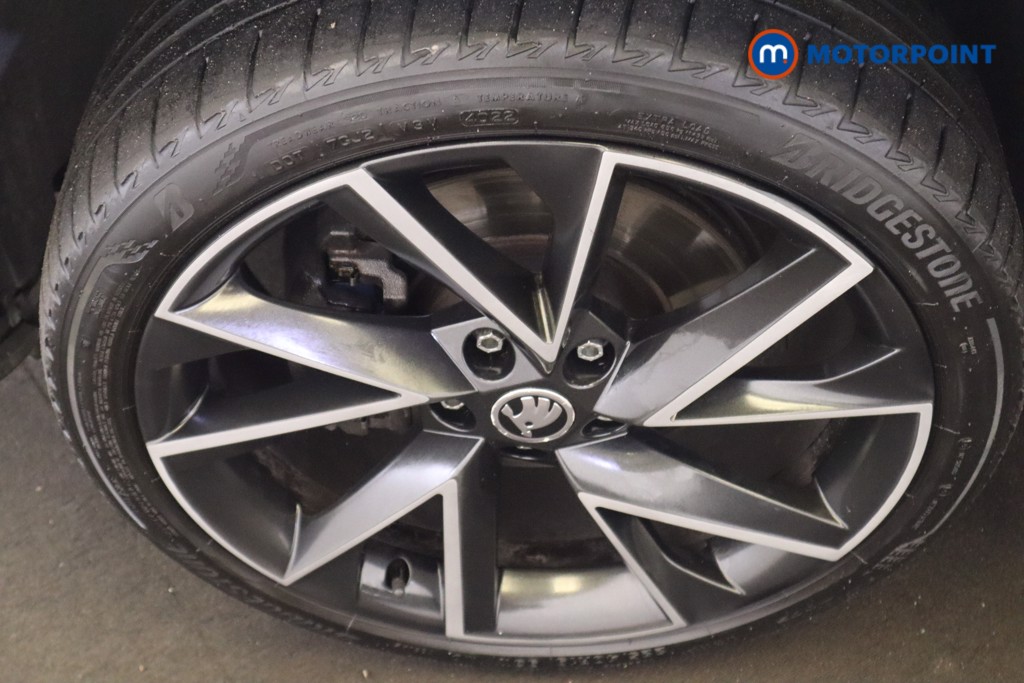 Skoda Karoq Sport Line Manual Petrol SUV - Stock Number (1611561) - 10th supplementary image