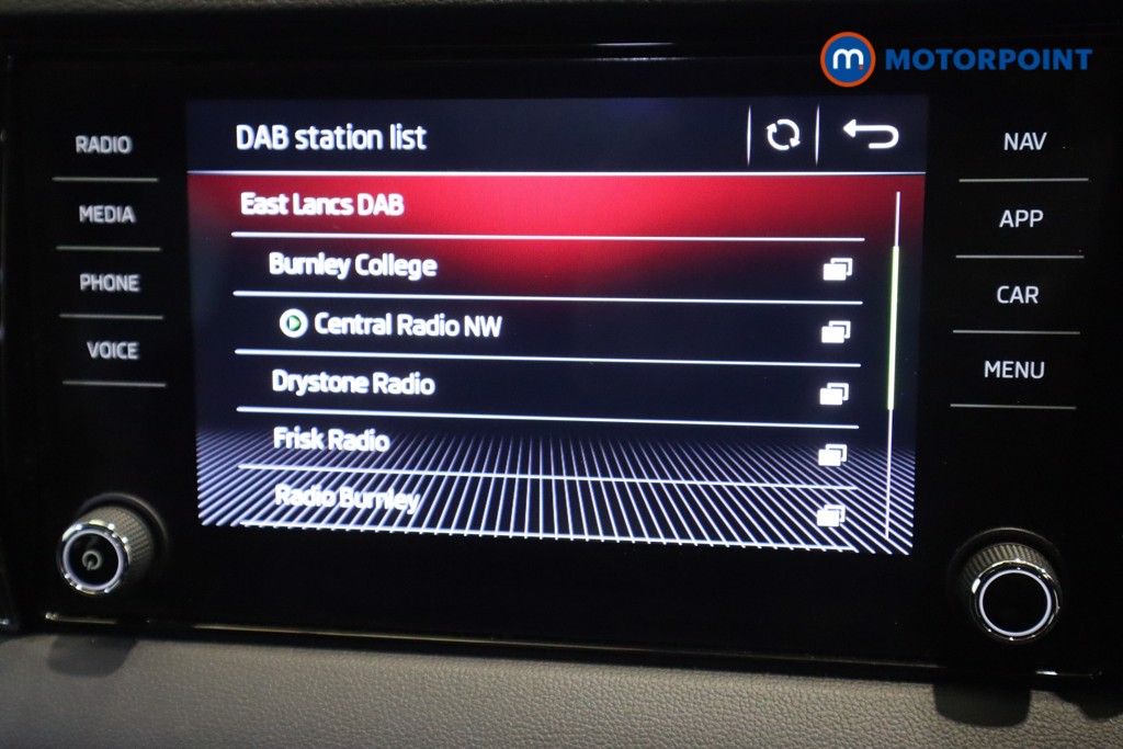 Skoda Karoq Sport Line Manual Petrol SUV - Stock Number (1611561) - 20th supplementary image